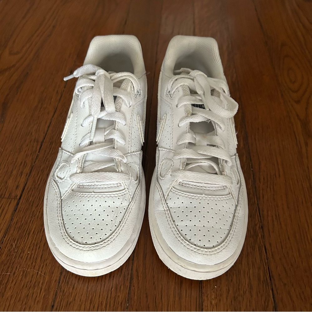 Nike boys son of force white low shoes - Picture 3 of 9